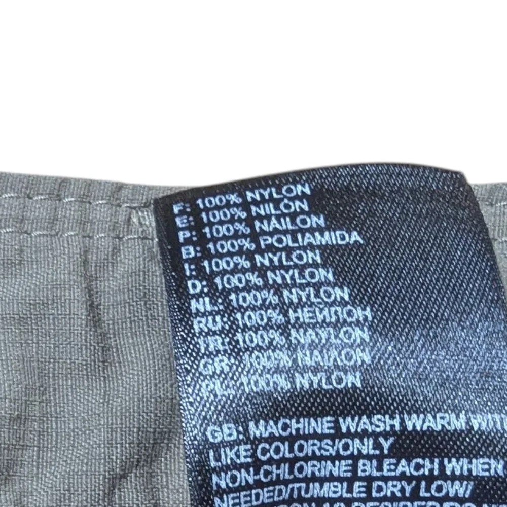 The North Face Women's Shorts Size 12 - Picture 6 of 7